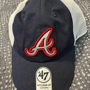 Atlanta Braves ‘47 Clean Up Adjustable Glitzy Women’s Trucker hat